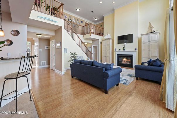 Fireplace, Interior, Living room, Pendant Lights, Recessed Lighting, Wood Texture Flooring