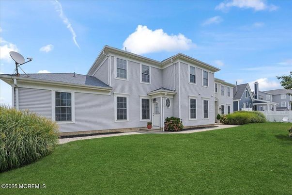 Backyard, Exterior, Facade, Georgian