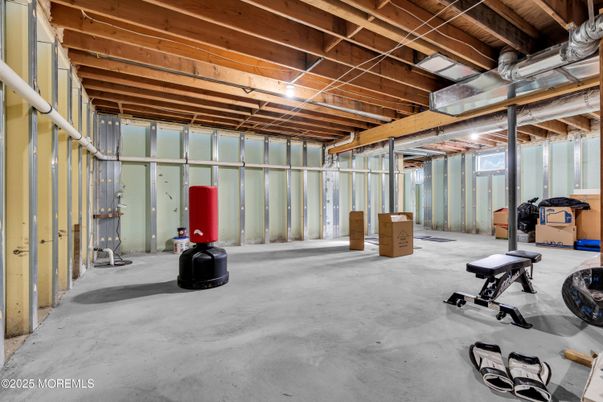 Fitness Equipment, Interior, Wooden Beams