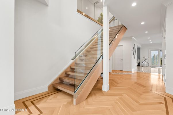 Interior, Recessed Lighting, Wood Texture Flooring