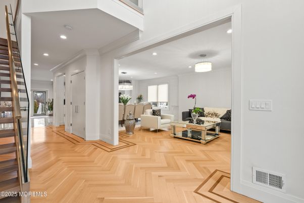 Chandelier, Interior, Living room, Recessed Lighting, Wood Texture Flooring