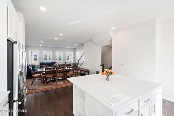 Dining room, Interior, Kitchen, Recessed Lighting, Wood Texture Flooring