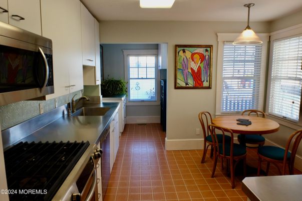 Dining room, Interior, Kitchen, Pendant Lights