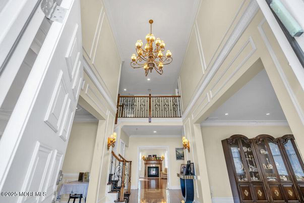 Chandelier, Fireplace, Interior, Recessed Lighting