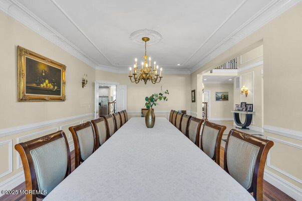 Chandelier, Dining room, Interior, Recessed Lighting, Wood Texture Flooring