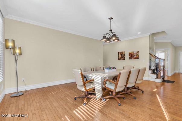 Chandelier, Dining room, Interior, Recessed Lighting, Wood Texture Flooring