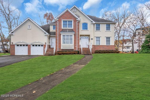 Attached, Exterior, Facade, Brick Facade, Brick Traditional