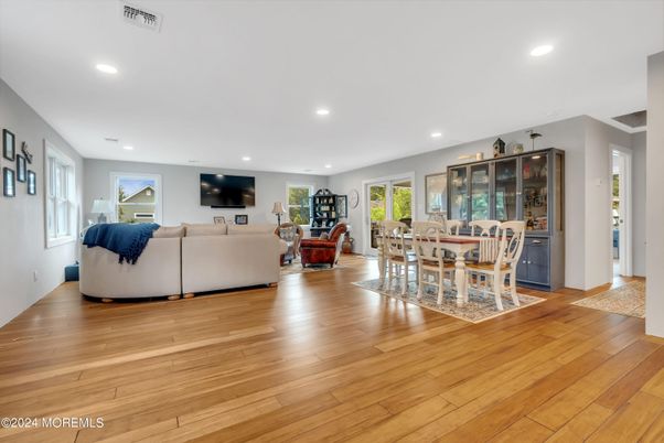 Dining room, Interior, Living room, Recessed Lighting, Wood Texture Flooring