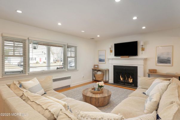 Fireplace, Interior, Living room, Recessed Lighting