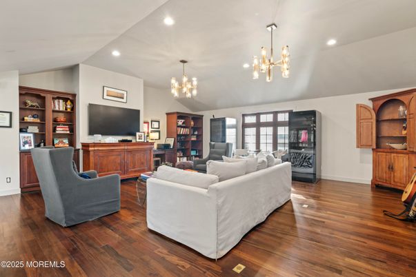 Interior, Living room, Pendant Lights, Recessed Lighting, Wood Texture Flooring