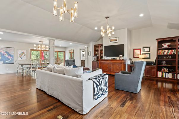 Chandelier, Dining room, Interior, Living room, Pendant Lights, Recessed Lighting, Wood Texture Flooring