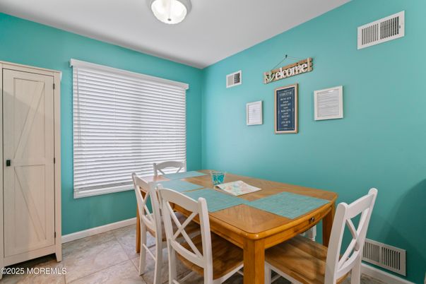 Dining room, Interior