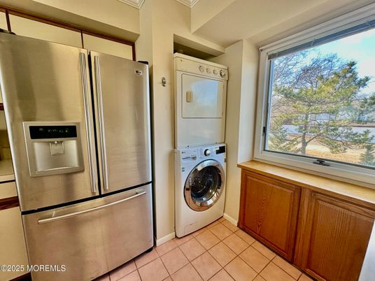 Interior, Kitchen, Stainless Steel Appliances, Utility Closets, Washer
