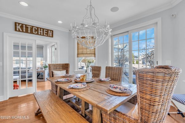 Dining room, Interior, Pendant Lights, Recessed Lighting, Wood Texture Flooring