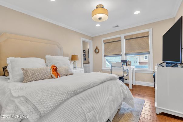 Bedroom, Home Office, Interior, Recessed Lighting, Wood Texture Flooring