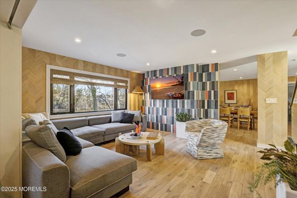 Dining room, Interior, Living room, Recessed Lighting, Wood Texture Flooring