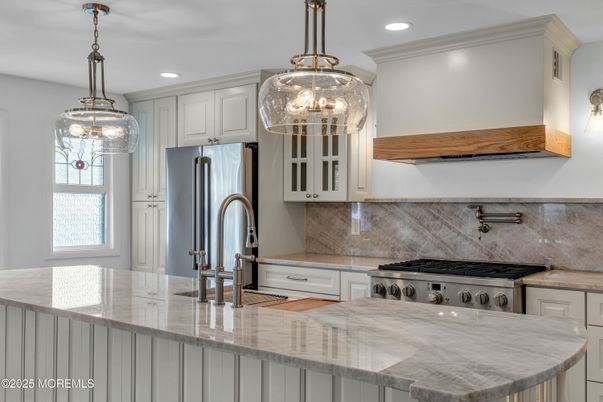 Interior, Kitchen, Pendant Lights, Recessed Lighting, Stainless Steel Appliances