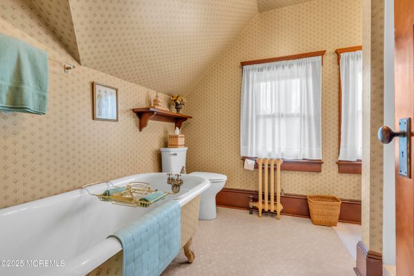 Bathroom, Free Standing Baths, Interior