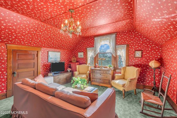 Chandelier, Interior, Living room