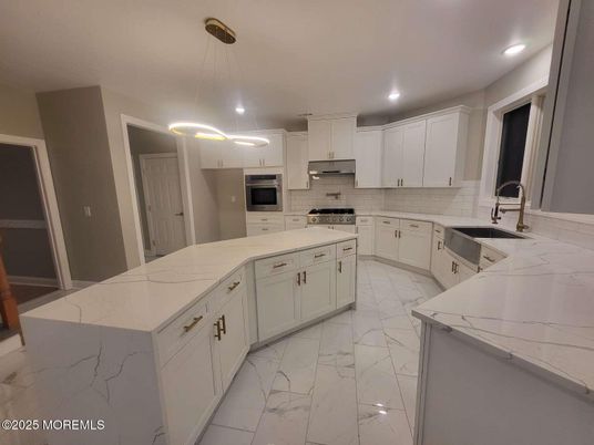 Interior, Kitchen, Marble, Pendant Lights, Recessed Lighting