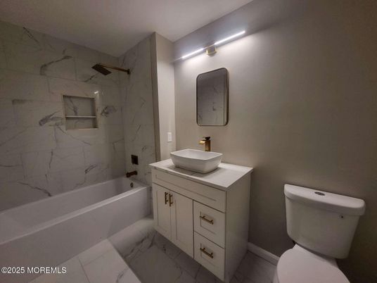 Bathroom, Interior, Marble, Marble Walls