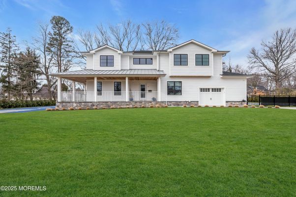 Backyard, Exterior, Facade, Farmhouse