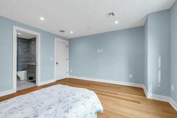 Bathroom, Bedroom, Interior, Recessed Lighting, Wood Texture Flooring