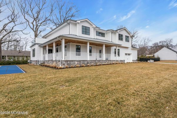 Backyard, Exterior, Facade, Farmhouse