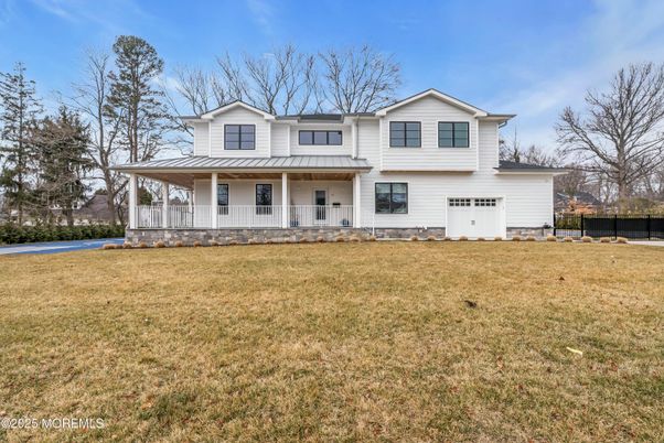Backyard, Exterior, Facade, Farmhouse