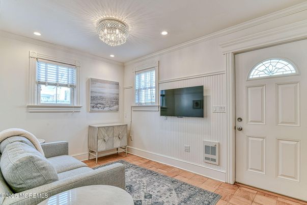 Chandelier, Interior, Living room, Recessed Lighting, Wood Texture Flooring