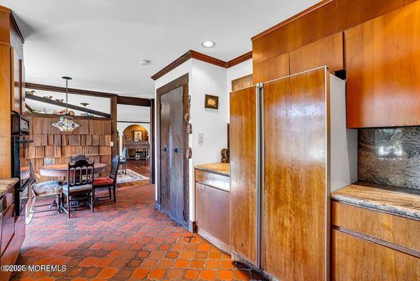 Dining room, Interior, Kitchen, Pendant Lights, Recessed Lighting, Wooden Walls