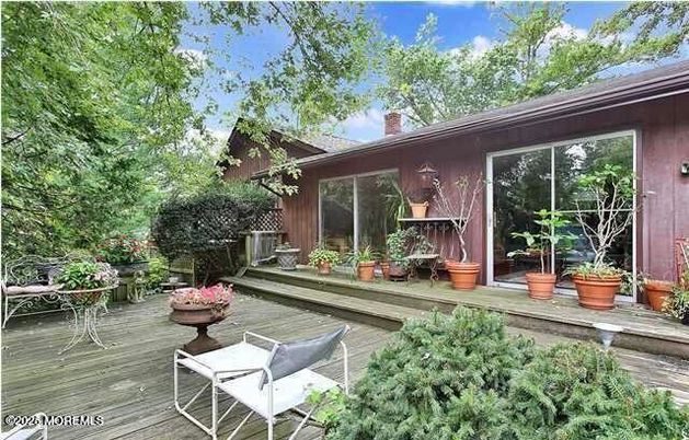 Exterior, Wood Texture Flooring
