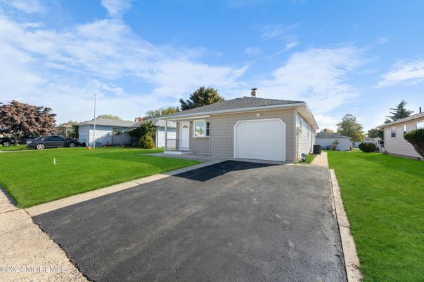 Backyard, Detached Garage, Exterior