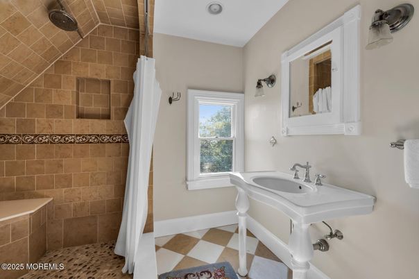 Bathroom, Interior, Recessed Lighting, Stone Walls