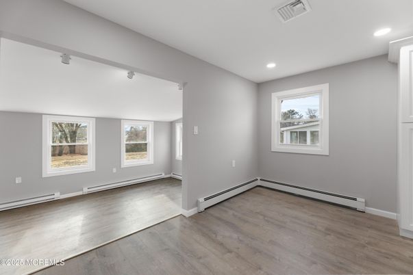 Empty room, Interior, Recessed Lighting, Wood Texture Flooring
