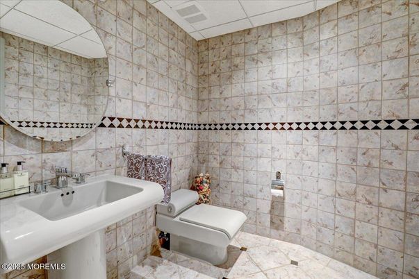 Bathroom, Interior, Stone Walls