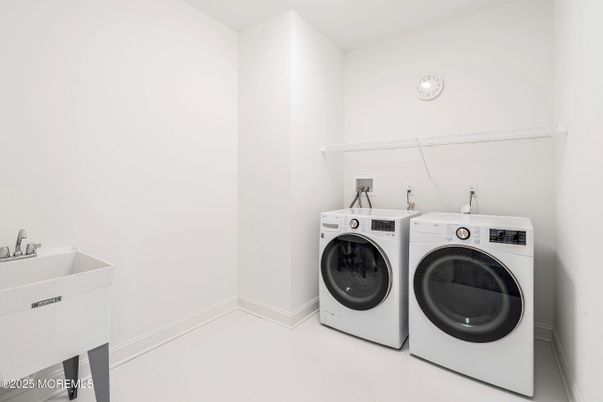 Interior, Washer