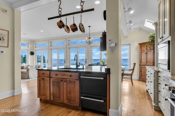Interior, Kitchen, Pendant Lights, Recessed Lighting, Water, Wood Texture Flooring