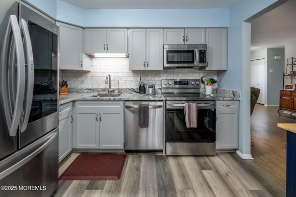 Interior, Kitchen, Stainless Steel Appliances, Wood Texture Flooring