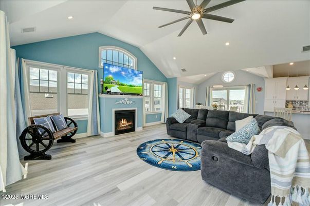 Fireplace, Interior, Living room, Pendant Lights, Recessed Lighting, Wood Texture Flooring