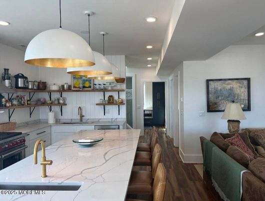 Interior, Kitchen, Pendant Lights, Recessed Lighting, Wood Texture Flooring