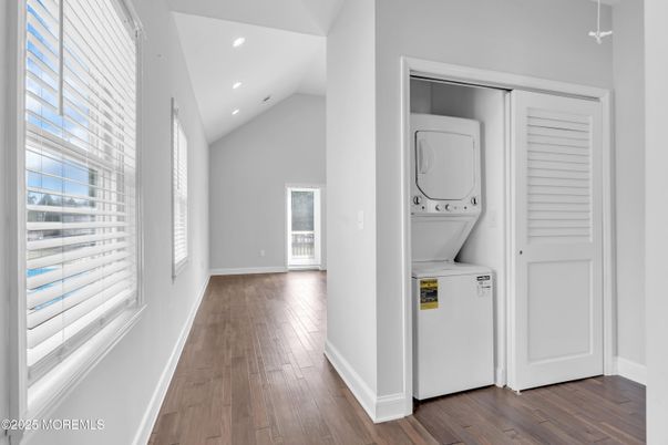 Interior, Recessed Lighting, Utility Closets, Washer, Wood Texture Flooring