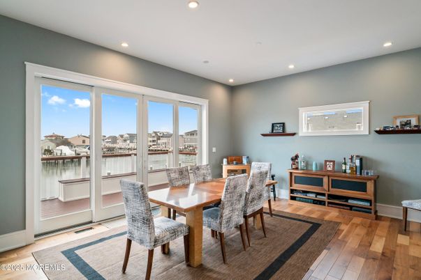 Dining room, Interior, Recessed Lighting, Water, Wood Texture Flooring