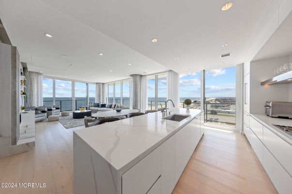 Interior, Kitchen, Living room, Pendant Lights, Recessed Lighting, Stainless Steel Appliances, Wood Texture Flooring