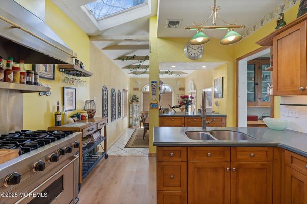 Interior, Kitchen, Pendant Lights, Wood Texture Flooring