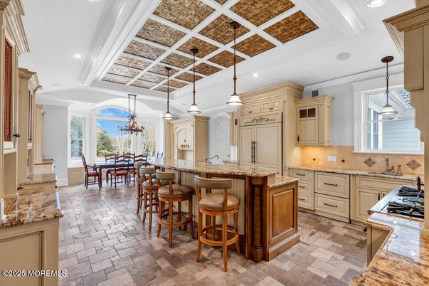 Chandelier, Dining room, Interior, Kitchen, Pendant Lights, Recessed Lighting