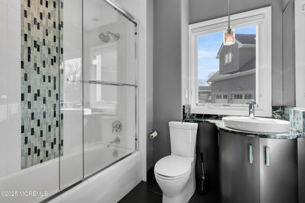 Bathroom, Glass Shower, Interior, Pendant Lights