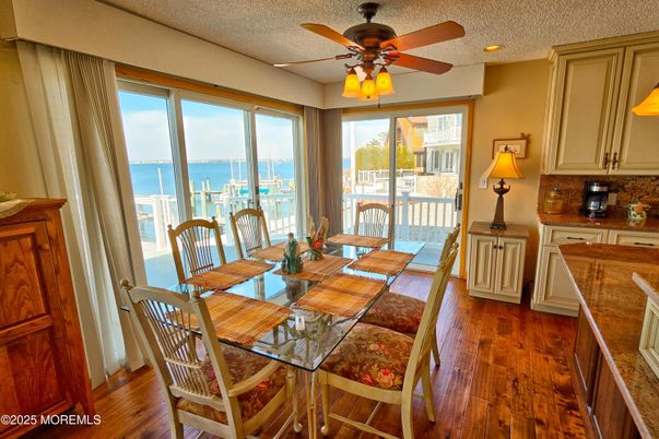Dining room, Interior, Recessed Lighting, Water, Wood Texture Flooring