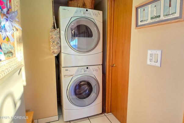 Interior, Utility Closets, Washer