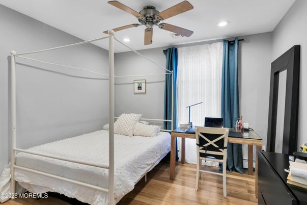 Bedroom, Home Office, Interior, Recessed Lighting, Wood Texture Flooring